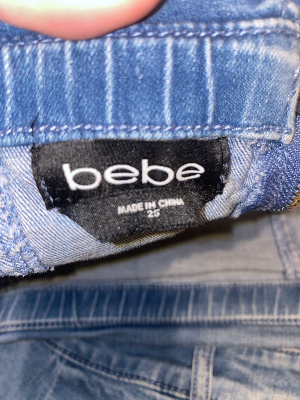 bebe Light Blue Off-Shoulder Denim Romper Size 25 - Picture 5 of 9